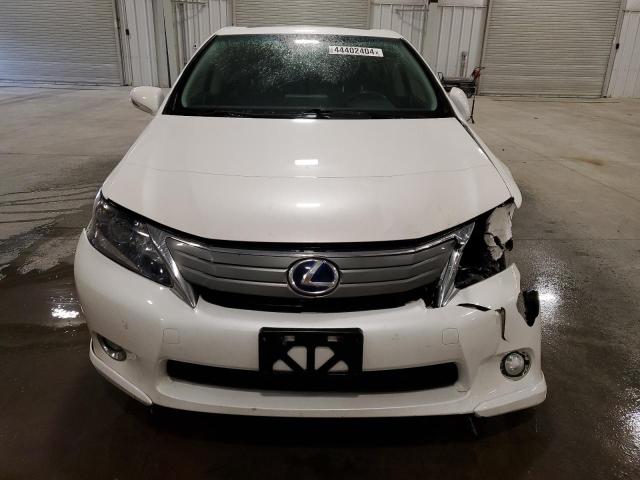 JTHBB1BAXA2015642 - 2010 LEXUS HS 250H WHITE photo 5