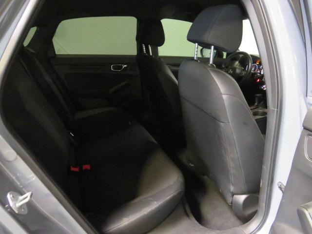 2HGFE2F58NH606421 - 2022 HONDA CIVIC SPORT 灰色 照片 6