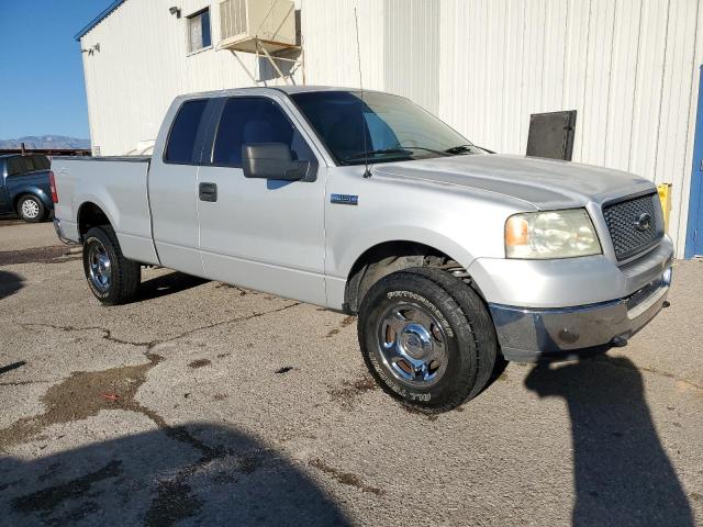 1FTPX14535NB57912 - 2005 FORD F150 SILVER photo 4