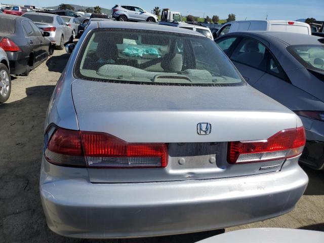 JHMCG66852C026134 - 2002 HONDA ACCORD EX SILVER photo 6