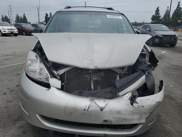 5TDZK23C07S042453 - 2007 TOYOTA SIENNA CE SILVER photo 5