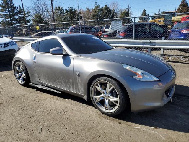 JN1AZ4EH5AM503696 - 2010 NISSAN 370Z GRAY photo 4