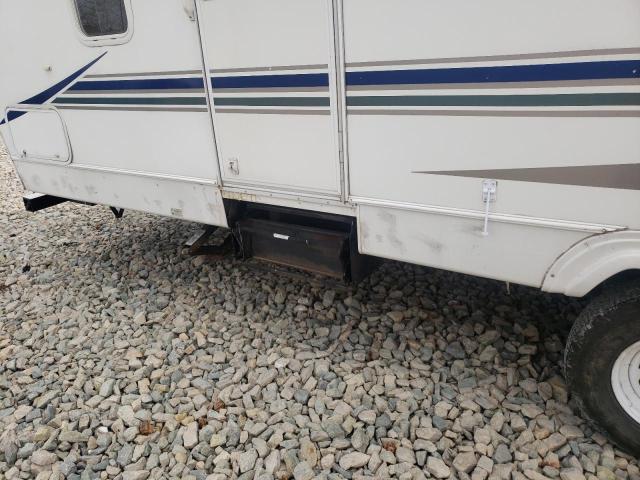 4YDT32F294E311778 - 2004 KEYSTONE HORNET WHITE photo 9