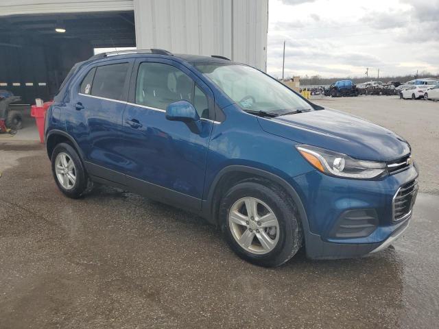 3GNCJLSB2LL341957 - 2020 CHEVROLET TRAX 1LT BLUE photo 4