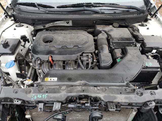 5NPE24AF2HH589965 - 2017 HYUNDAI SONATA SE WHITE photo 11