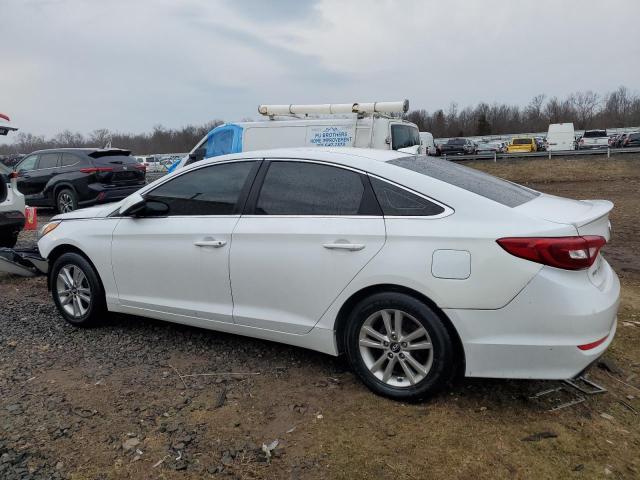 5NPE24AF2HH589965 - 2017 HYUNDAI SONATA SE WHITE photo 2