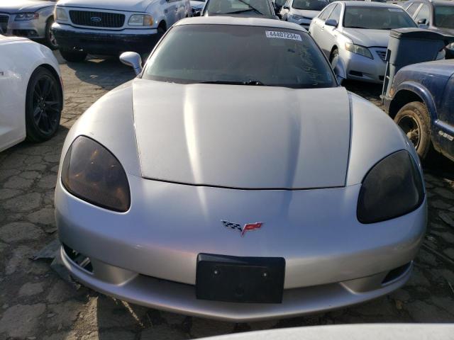 1G1YY26U465109101 - 2006 CHEVROLET CORVETTE SILVER photo 5