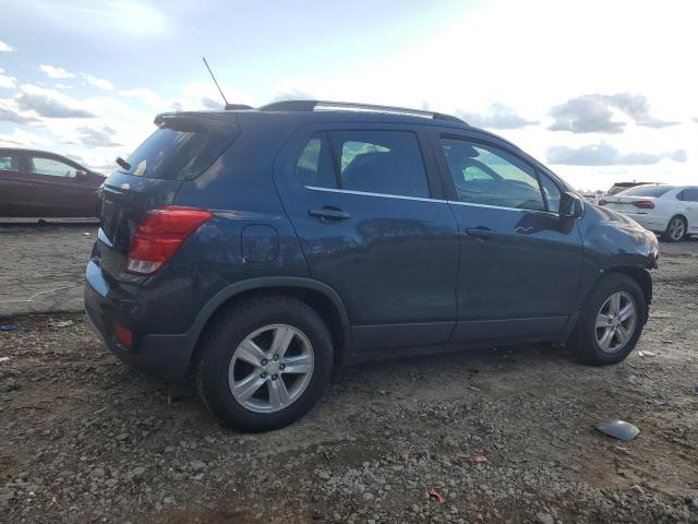 3GNCJLSB2JL259207 - 2018 CHEVROLET TRAX 1LT BLUE photo 3