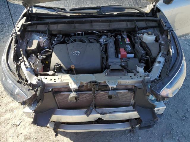 5TDGZRAH0NS551899 - 2022 TOYOTA HIGHLANDER XLE SILVER photo 12