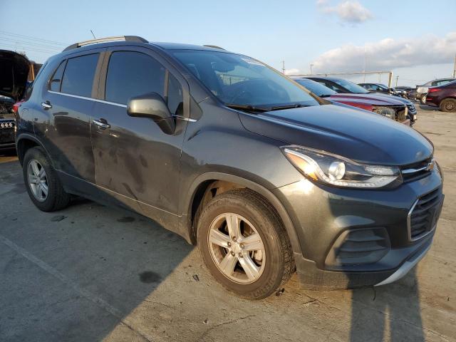 KL7CJLSB4JB601554 - 2018 CHEVROLET TRAX 1LT GRAY photo 4