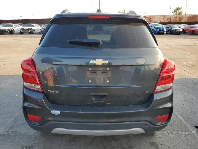 KL7CJLSB4JB601554 - 2018 CHEVROLET TRAX 1LT GRAY photo 6