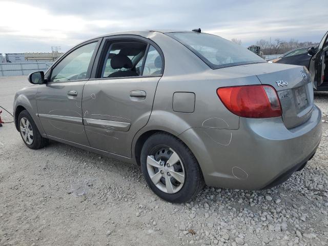 KNADH4A33B6737829 - 2011 KIA RIO BASE GRAY photo 2