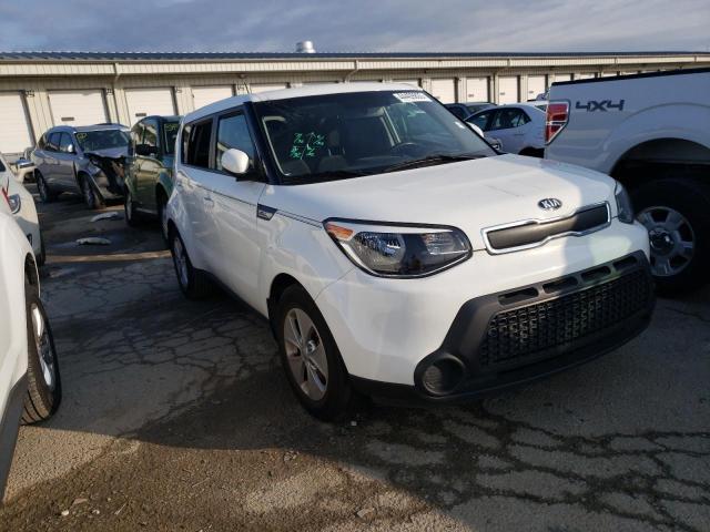 KNDJN2A27G7822281 - 2016 KIA SOUL WHITE photo 4