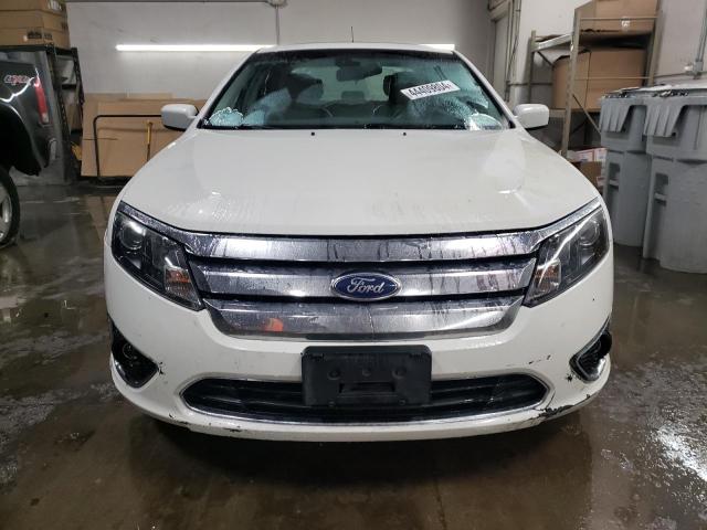 3FAHP0JA9BR184045 - 2011 FORD FUSION SEL WHITE photo 5