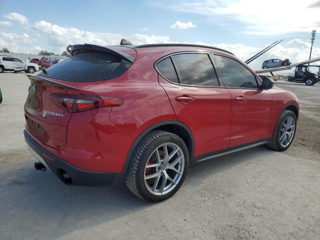 ZASFAKPNXJ7B80964 - 2018 ALFA ROMEO STELVIO SPORT أحمر صورة 3