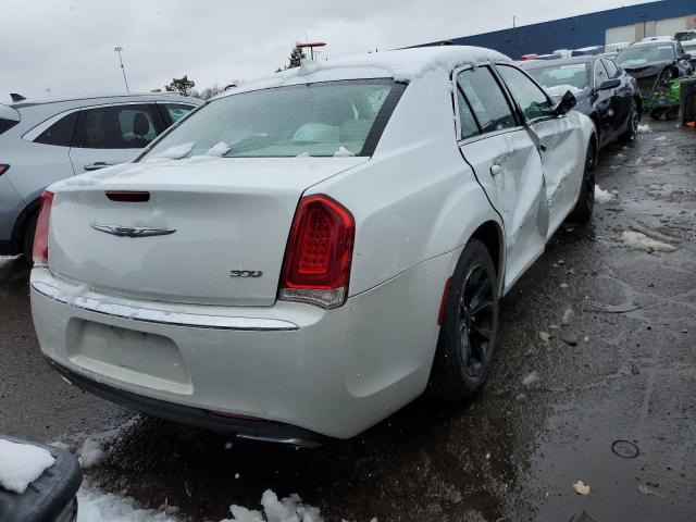 2C3CCAAGXFH735888 - 2015 CHRYSLER 300 LIMITED WHITE photo 3