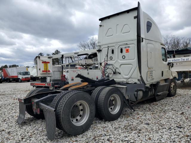 3AKJHHDR9KSKB3771 - 2018 FREIGHTLINER CASCADIA 1 WHITE photo 4