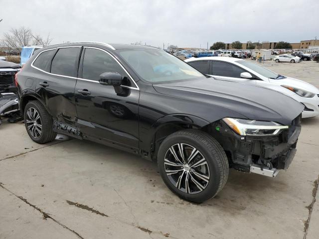 YV4A22RK8L1513829 - 2020 VOLVO XC60 T6 MOMENTUM BLACK photo 4