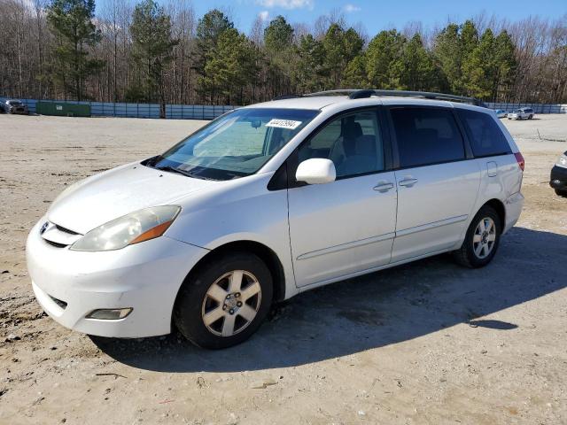 5TDZA22C66S554009 - 2006 TOYOTA SIENNA XLE WHITE photo 1