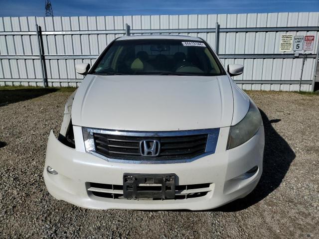 1HGCP36839A007329 - 2009 HONDA ACCORD EXL WHITE photo 5