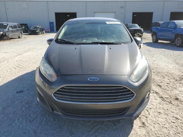 3FADP4EJ4HM169345 - 2017 FORD FIESTA SE GRAY photo 5