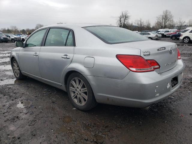 4T1BK36B55U042172 - 2005 TOYOTA AVALON XL SILVER photo 2