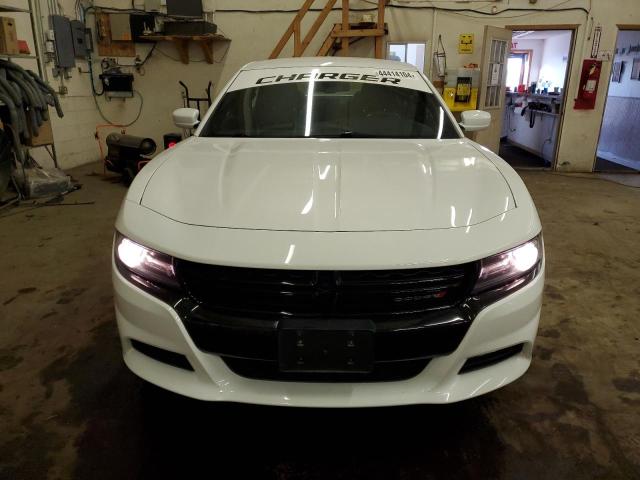 2C3CDXJG5GH247823 - 2016 DODGE CHARGER SXT WHITE photo 5