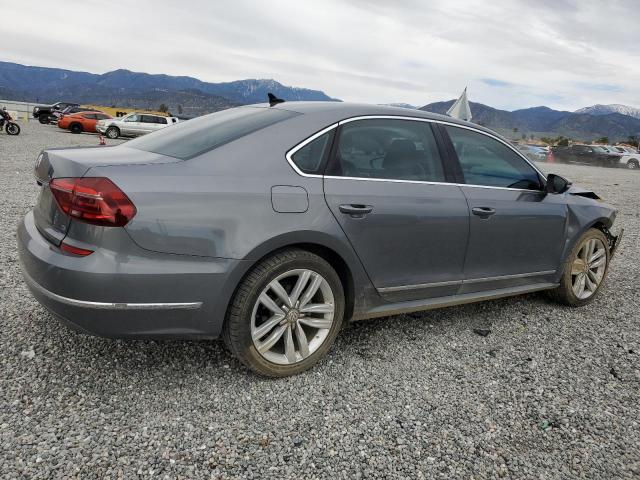 1VWGT7A36HC002057 - 2017 VOLKSWAGEN PASSAT SE GRAY photo 3