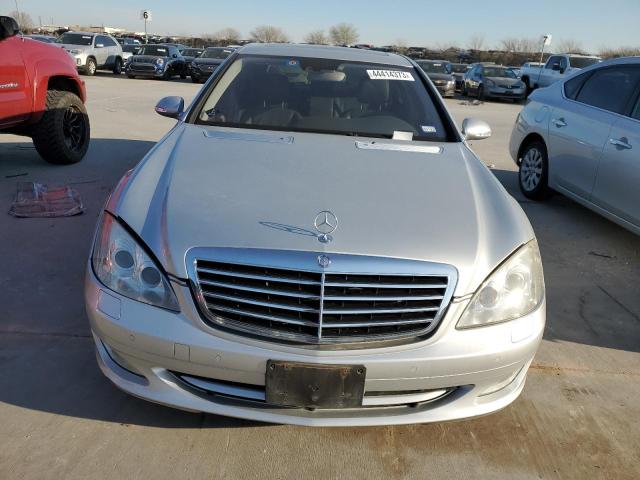 WDDNG71X87A084892 - 2007 MERCEDES-BENZ S 550 SILVER photo 5