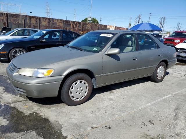 JT2BG22K3X0287335 - 1999 TOYOTA CAMRY LE BEIGE photo 1