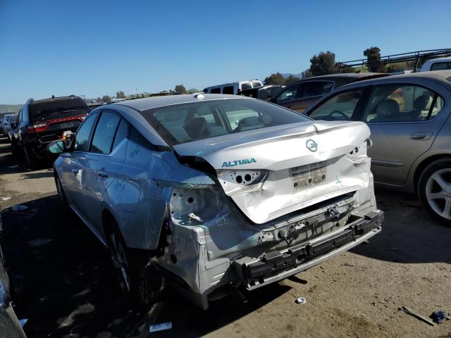 1N4BL4BVXKC161317 - 2019 NISSAN ALTIMA S SILVER photo 2