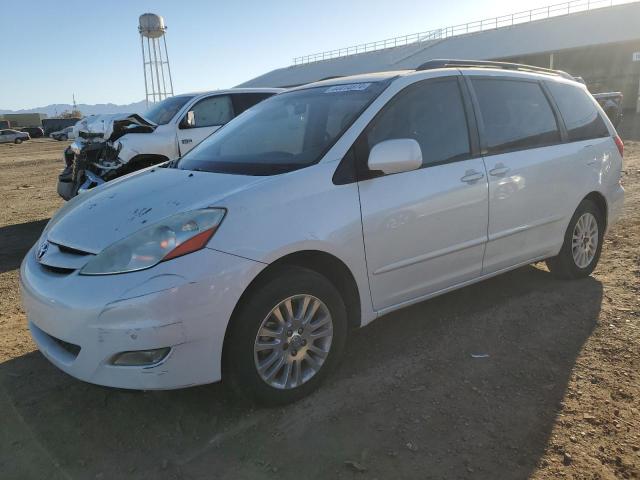 2009 TOYOTA SIENNA XLE, 