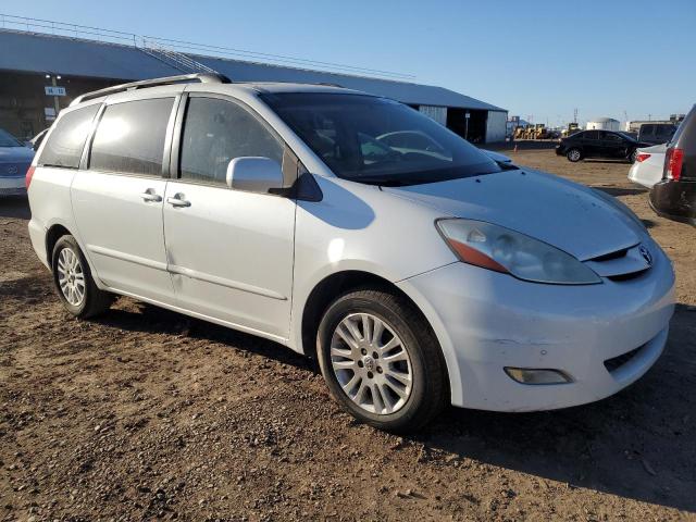 5TDZK22C49S233779 - 2009 TOYOTA SIENNA XLE WHITE photo 4