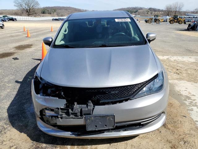 2C4RC1AG6JR130808 - 2018 CHRYSLER PACIFICA L SILVER photo 5