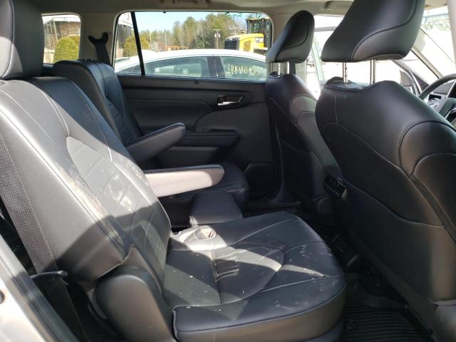 5TDGZRBH4NS575878 - 2022 TOYOTA HIGHLANDER XLE ვერცხლისფერი ფოტო 10