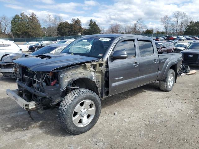 3TMMU4FN0FM078767 - 2015 TOYOTA TACOMA DOUBLE CAB LONG BED GRAY photo 1