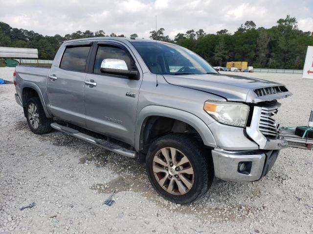 5TFHW5F11GX490240 - 2016 TOYOTA TUNDRA CREWMAX LIMITED SILVER photo 4