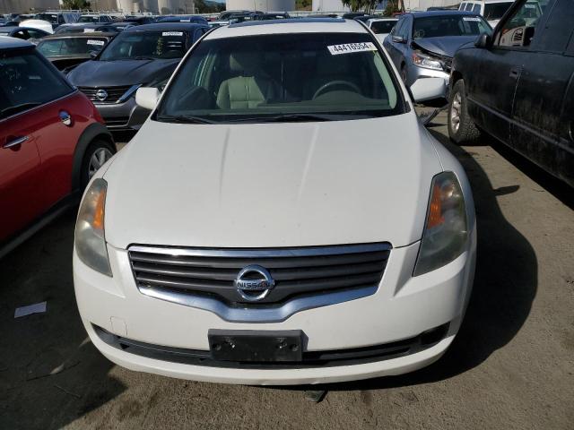 1N4AL21E89N484359 - 2009 NISSAN ALTIMA 2.5 WHITE photo 5