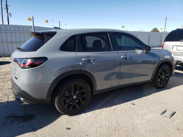 3CZRZ2H57PM719045 - 2023 HONDA HR-V SPORT GRAY photo 3