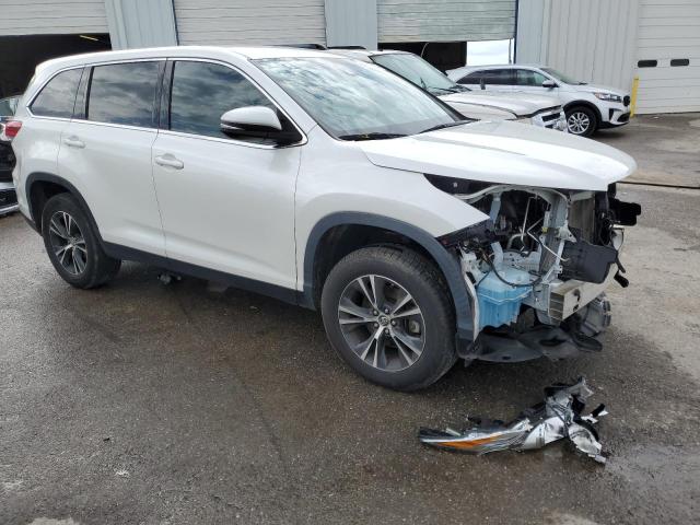 5TDZZRFH8KS361703 - 2019 TOYOTA HIGHLANDER LE WHITE photo 4