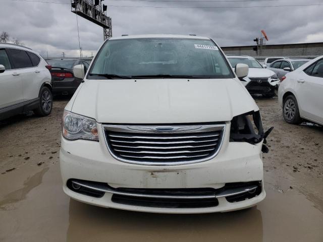 2C4RC1BG8DR503284 - 2013 CHRYSLER TOWN & COU TOURING WHITE photo 5