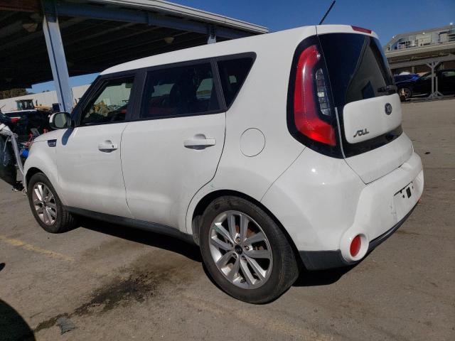 KNDJP3A57J7559209 - 2018 KIA SOUL + WHITE photo 2