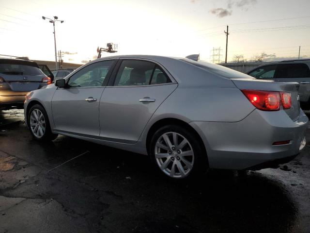 1G11E5SA8GF132898 - 2016 CHEVROLET MALIBU LIM LTZ 银色 照片 2