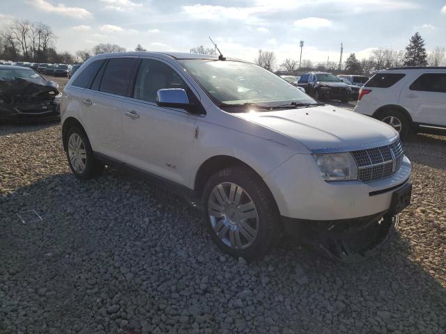 2LMDU88C19BJ03412 - 2009 LINCOLN MKX WHITE photo 4