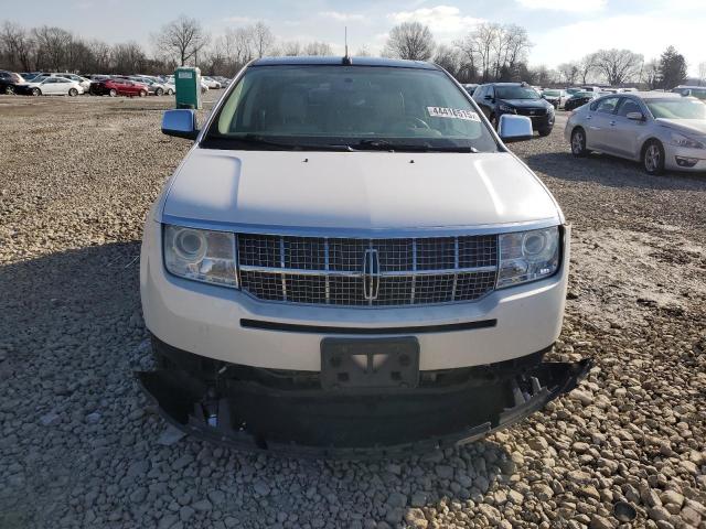 2LMDU88C19BJ03412 - 2009 LINCOLN MKX WHITE photo 5