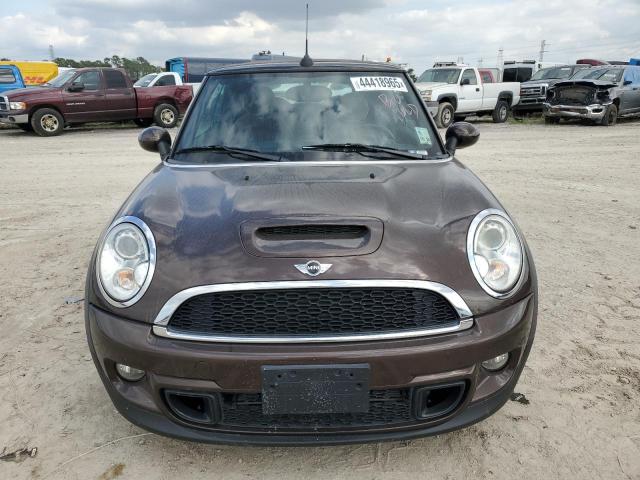 WMWZP3C58BTX83725 - 2011 MINI COOPER S 棕色 照片 5