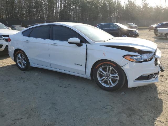 3FA6P0LU3JR286535 - 2018 FORD FUSION SE HYBRID WHITE photo 4