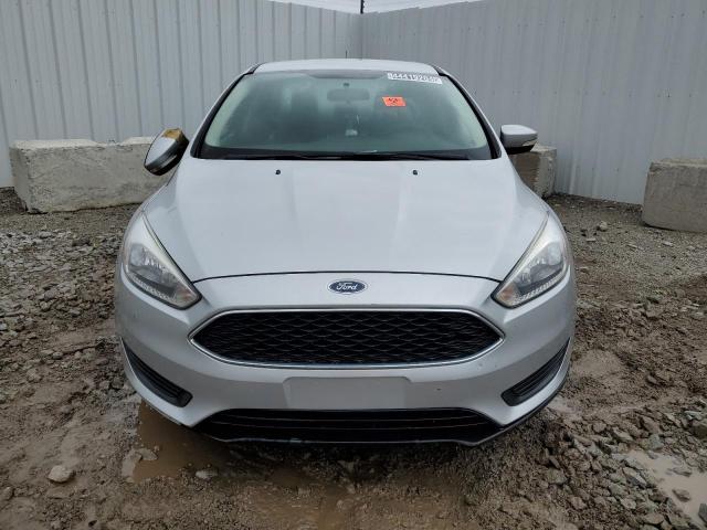 1FADP3FE9JL267922 - 2018 FORD FOCUS SE SILVER photo 5