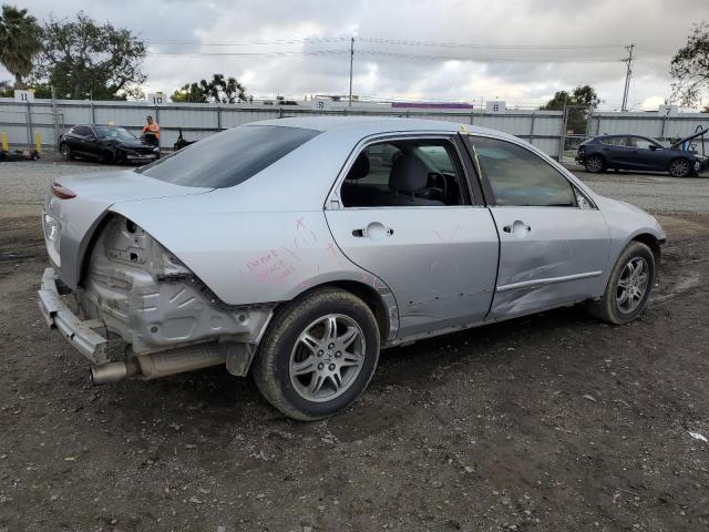 1HGCM56457A216134 - 2007 HONDA ACCORD LX SILVER photo 3