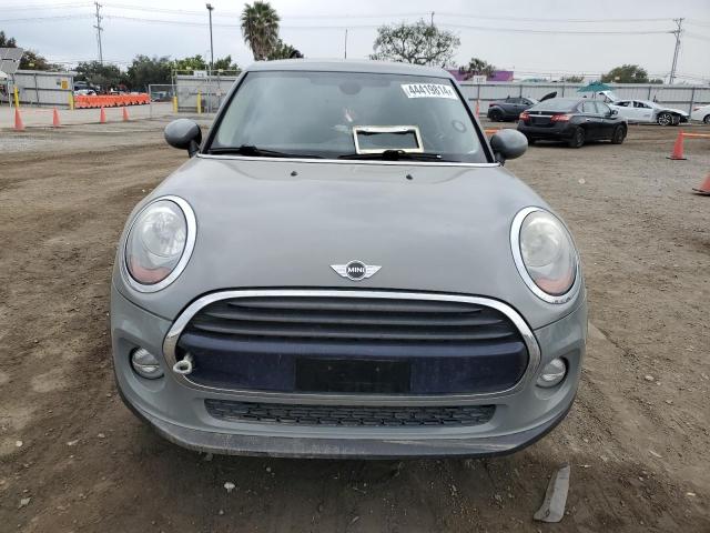 WMWXU1C54J2F79368 - 2018 MINI COOPER GRAY photo 5